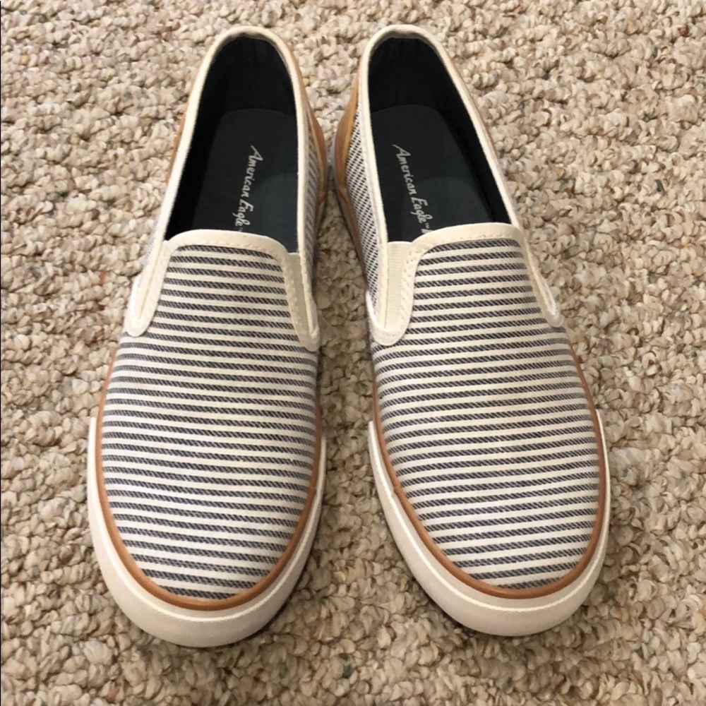 Brand new never worn cute slide ons